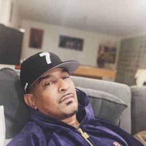 Meet your Posher, Thomas